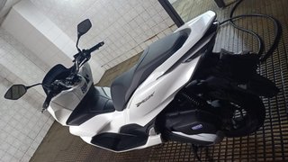 Honda PCX 125 Blanca 2021