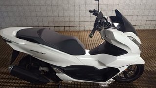 Honda PCX 125 Blanca 2021