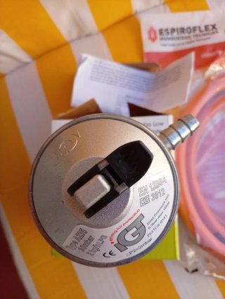 Kit cabeza reguladora gas y goma butano sin estren