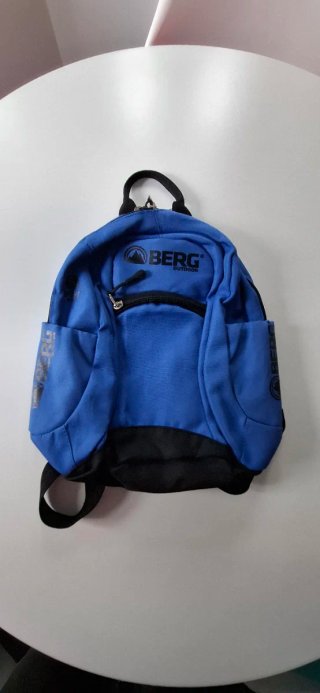 Mochila Berg Outdoor azul y negra