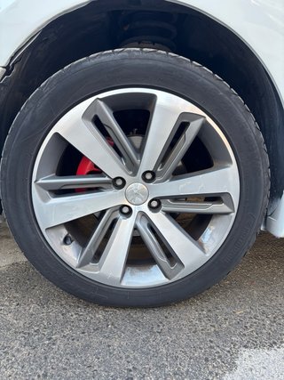 Llantas 18 4x108 con neumáticos