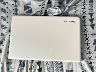 Toshiba Satellite 15,6” AMD A6 – Portátil