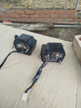 Relojes Yamaha 350 XT (Velocímetro y Tacómetro)