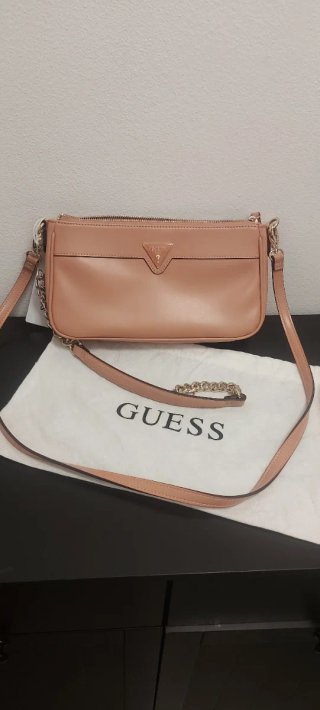 Borsa Guess a spalla rosa