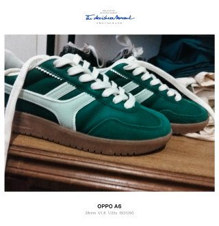 Tenis Verdes,talla 36 pero talla grande una 37.