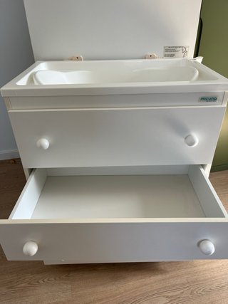 Bañera cambiador Micuna 4 cajones con ruedas