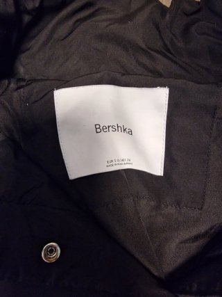 Chaqueta acolchada negra mujer