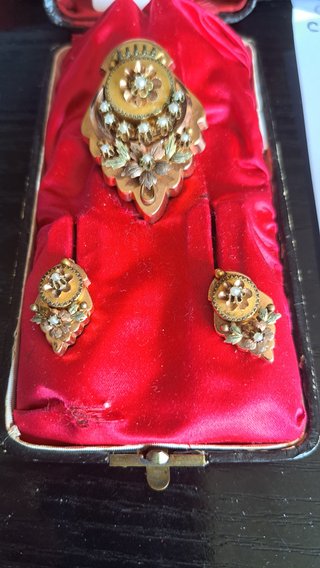 Joya Antigua Oro y Perlas