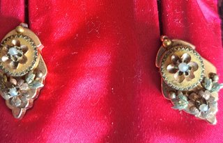 Joya Antigua Oro y Perlas