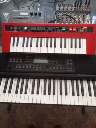 Teclado Yamaha Reface YC