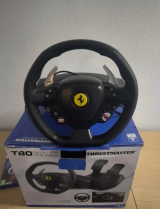Volante Thrustmaster T80 Ferrari + GT7 PS5