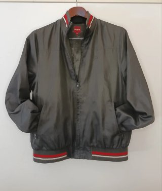 Cazadora Merc Negra Talla M