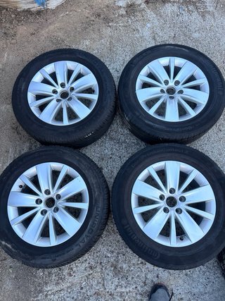 Llantas Volkswagen 215/60 R16