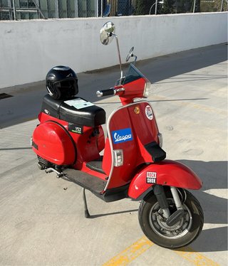 Vespa TX200 Histórica Roja