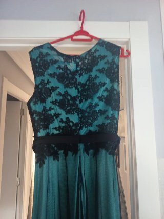 Vestido fiesta EVER PRETTY verde tul encaje negro