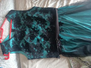 Vestido fiesta EVER PRETTY verde tul encaje negro