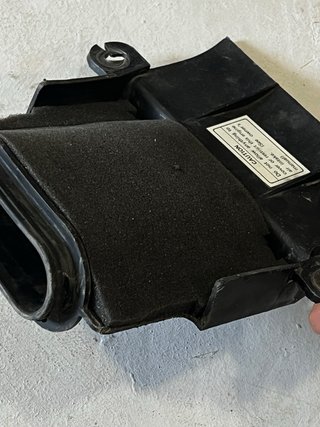 Tapa Batería Kawasaki ZZR 600 1990