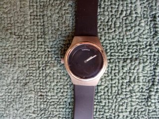 Orologio Fossil Gomma Nero e argento