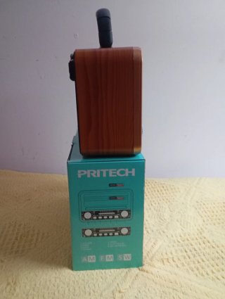 Radio clásico y altavoz