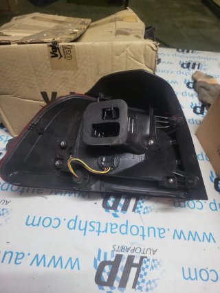 Piloto Nuevo Trasero Derecho VW Golf VI 2012 LED
