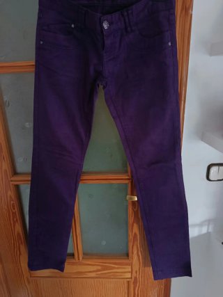 Pantalones morados oscuro talla 36