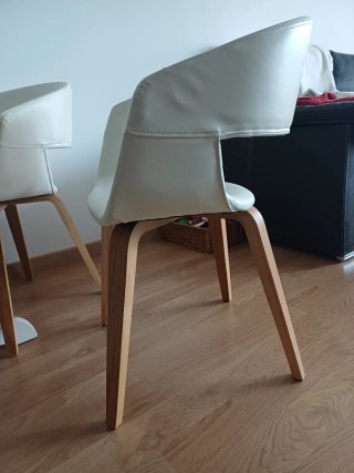 Mesa comedor redonda con 4 sillas