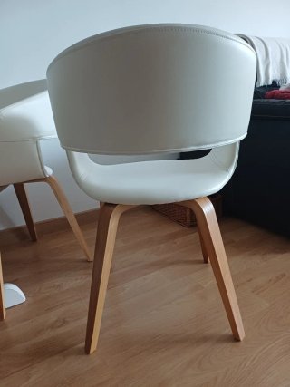 Mesa comedor redonda con 4 sillas
