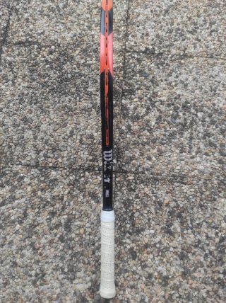 Raqueta Wilson Burn 100 LS L2 4 1/4