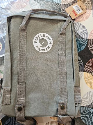 Mochila Fjallraven Kanken Gris