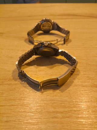 Reloj GMT sin uso