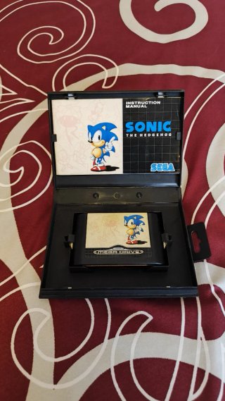 Console Sega Mega Drive con scatola originale