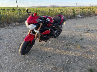 Triumph Speed Triple 1050