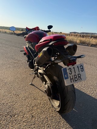 Triumph Speed Triple 1050