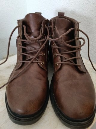 Botines de piel para hombre