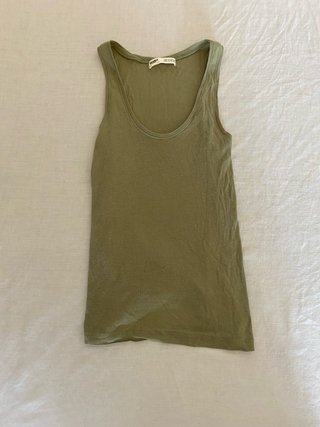 Camiseta talla S Pull&Bear sin Mangas Verde