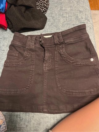 Falda vaquera Bershka negra