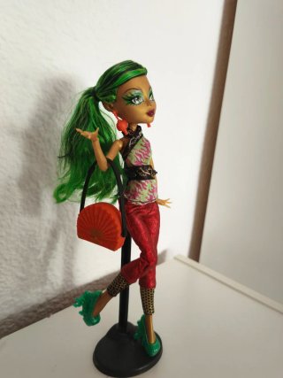 Jinafire Long Monster High