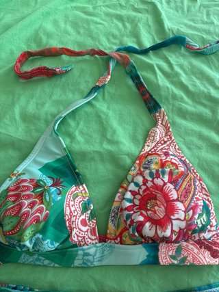 Bikini Desigual estampado verde