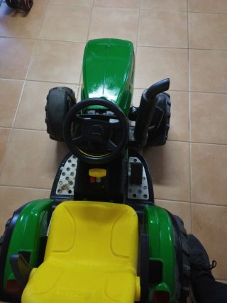 Tractor John Deere a Batería Peg Perego