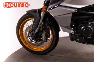 QJ MOTOR SRT 800 X