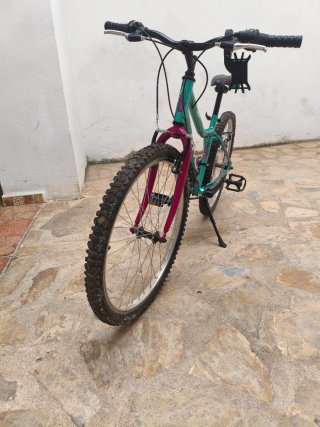 Bicicleta de Montaña 27.5x2.10