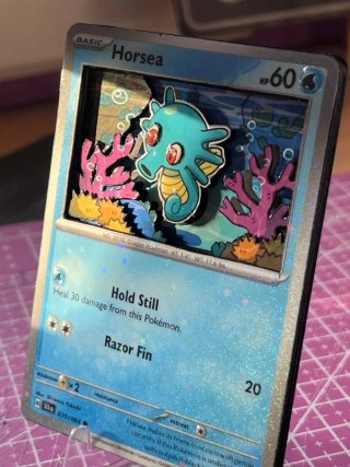 Carta Pokémon 3D Horsea