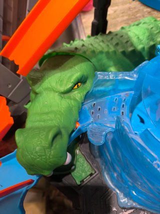 Hot Wheels Cocodrilo Destructor Pista Lavaggio