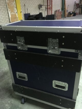 Midas Pro 1  + Flight Case + Klark Teknik DN96
