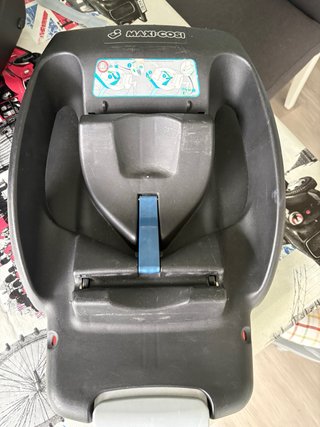 Maxi-Cosi con base EasyBase