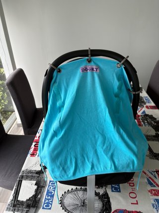 Maxi-Cosi con base EasyBase