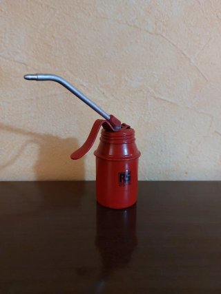 Aceitera industrial RS pequeña