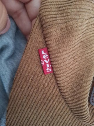 Gorra Levi's Corduroy Marrón