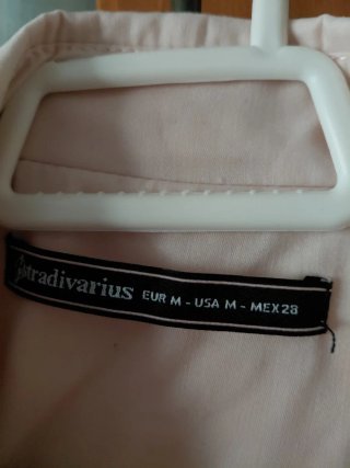 Gabardina rosa talla M