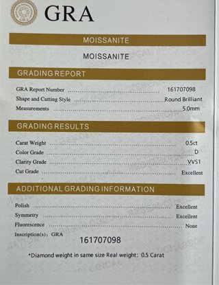 Orecchini ORO 18 k - diamante Moissanite 0.5 CT